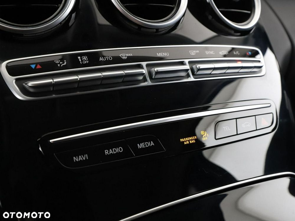 Mercedes-Benz Klasa C 220 d 9G-TRONIC Avantgarde - 30