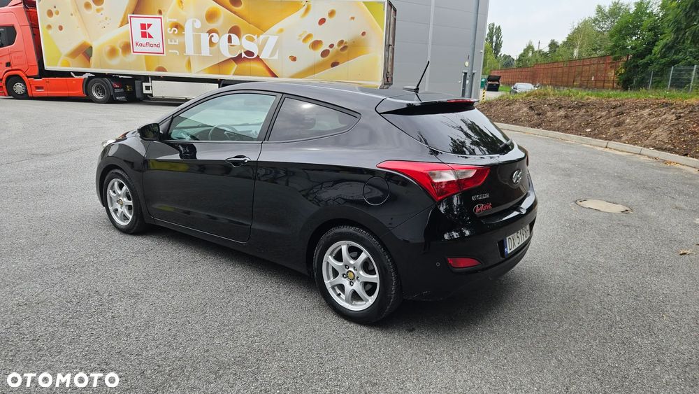 Hyundai i30 1.4 Premium - 21