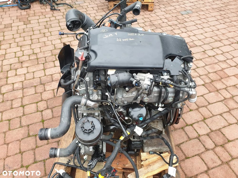 SILNIK IVECO 3,0 EURO6 Z 2019 TYLKO 42 000km - 1