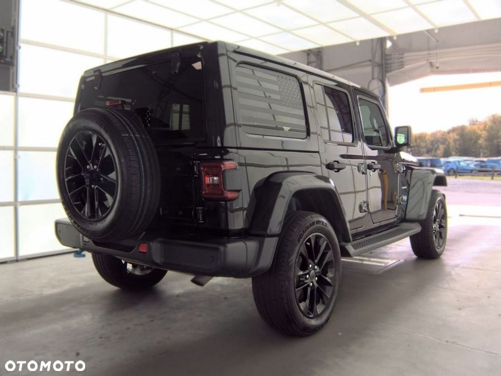 Jeep Wrangler - 4