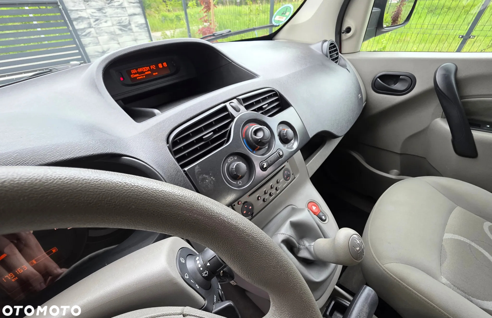 Renault Kangoo 1.6 16V 105 Expression - 13