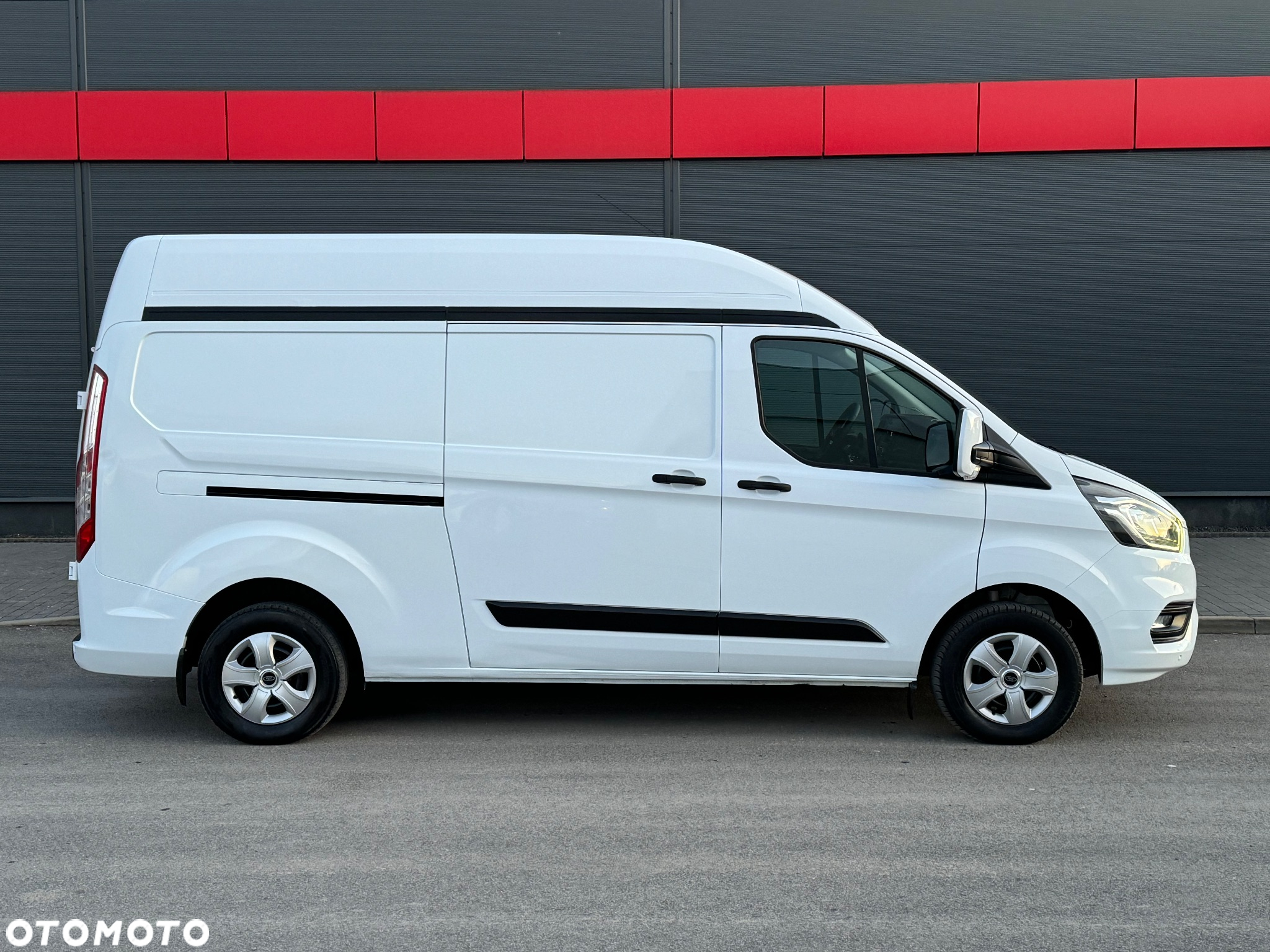 Ford Transit Custom - 5