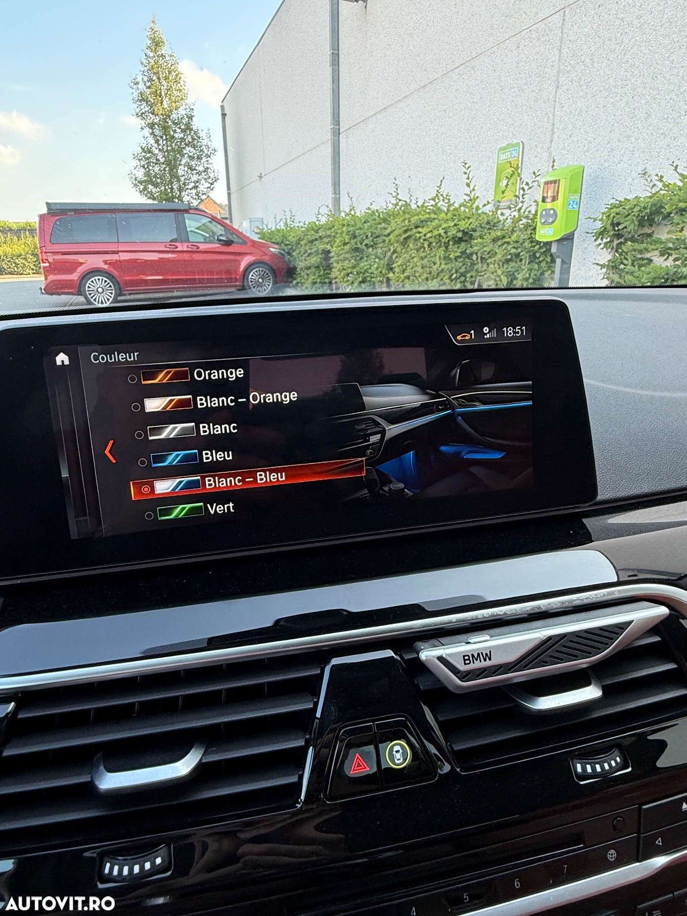 BMW Seria 5 520d Aut. Luxury Line - 30