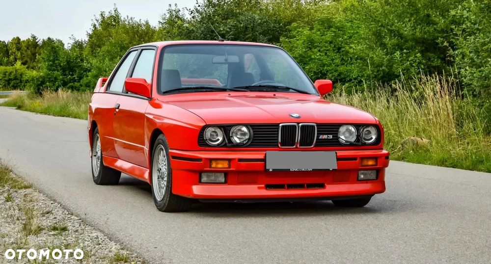 BMW M3 Standard - 2
