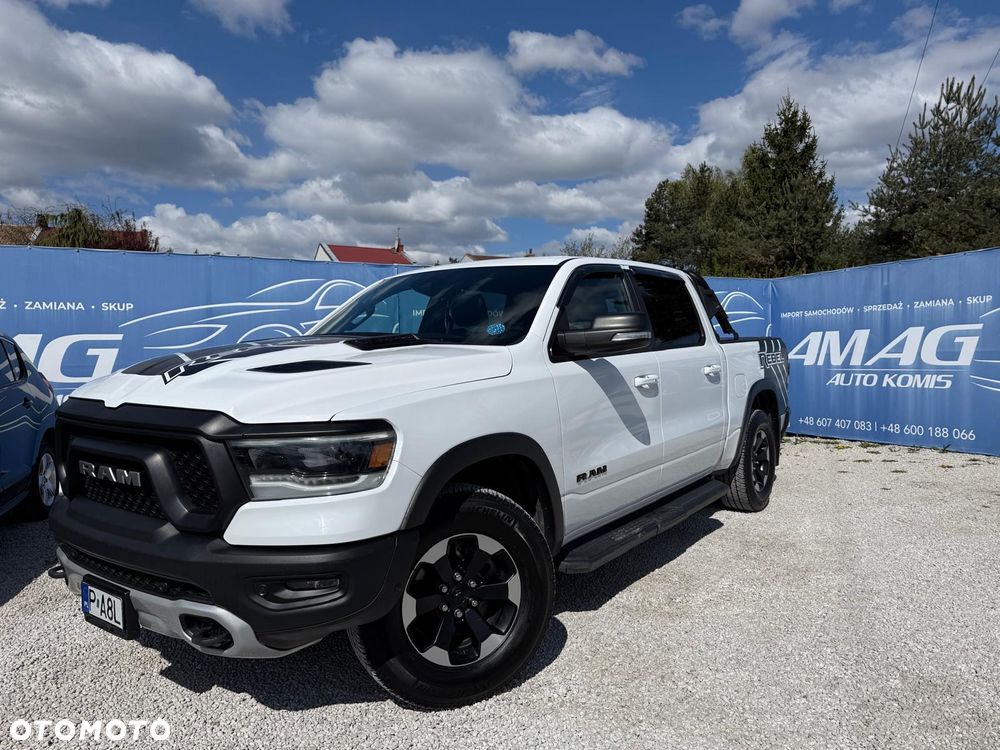 Dodge RAM - 1
