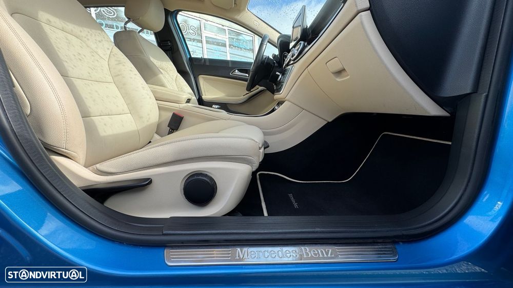 Mercedes-Benz GLA 200 d Style Aut. - 34