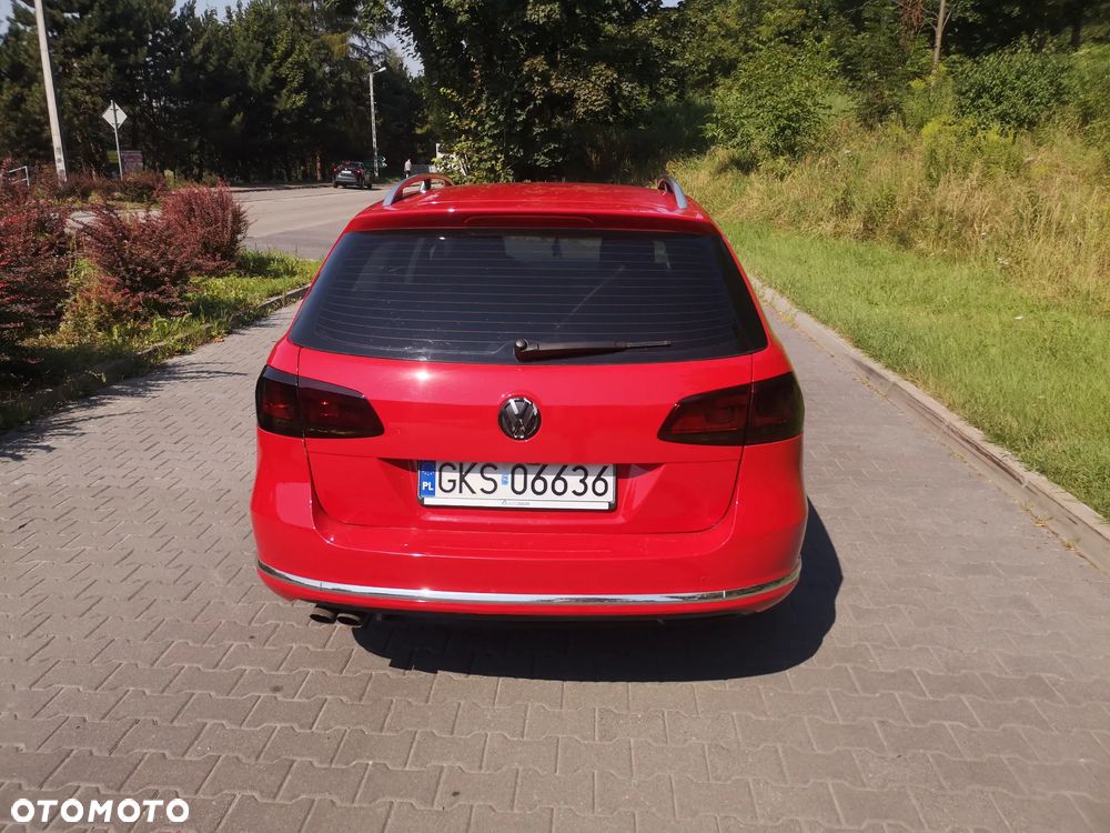 Volkswagen Passat 2.0 TDI 4Motion BlueMotion Technol Comfortline - 6