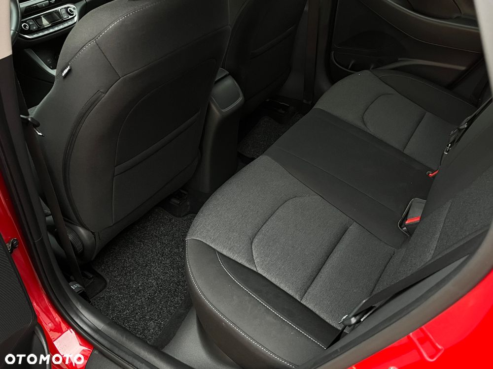 Hyundai i30 - 19