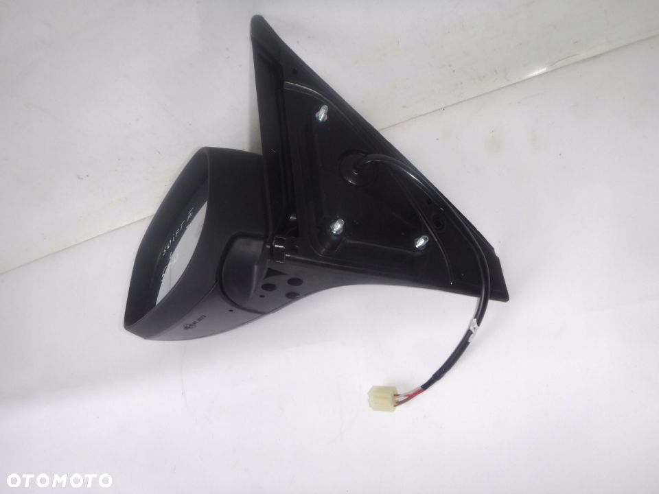 SUZUKI SWIFT MK6 III 05R- LUSTERKO LEWE 5 PIN EU - 5