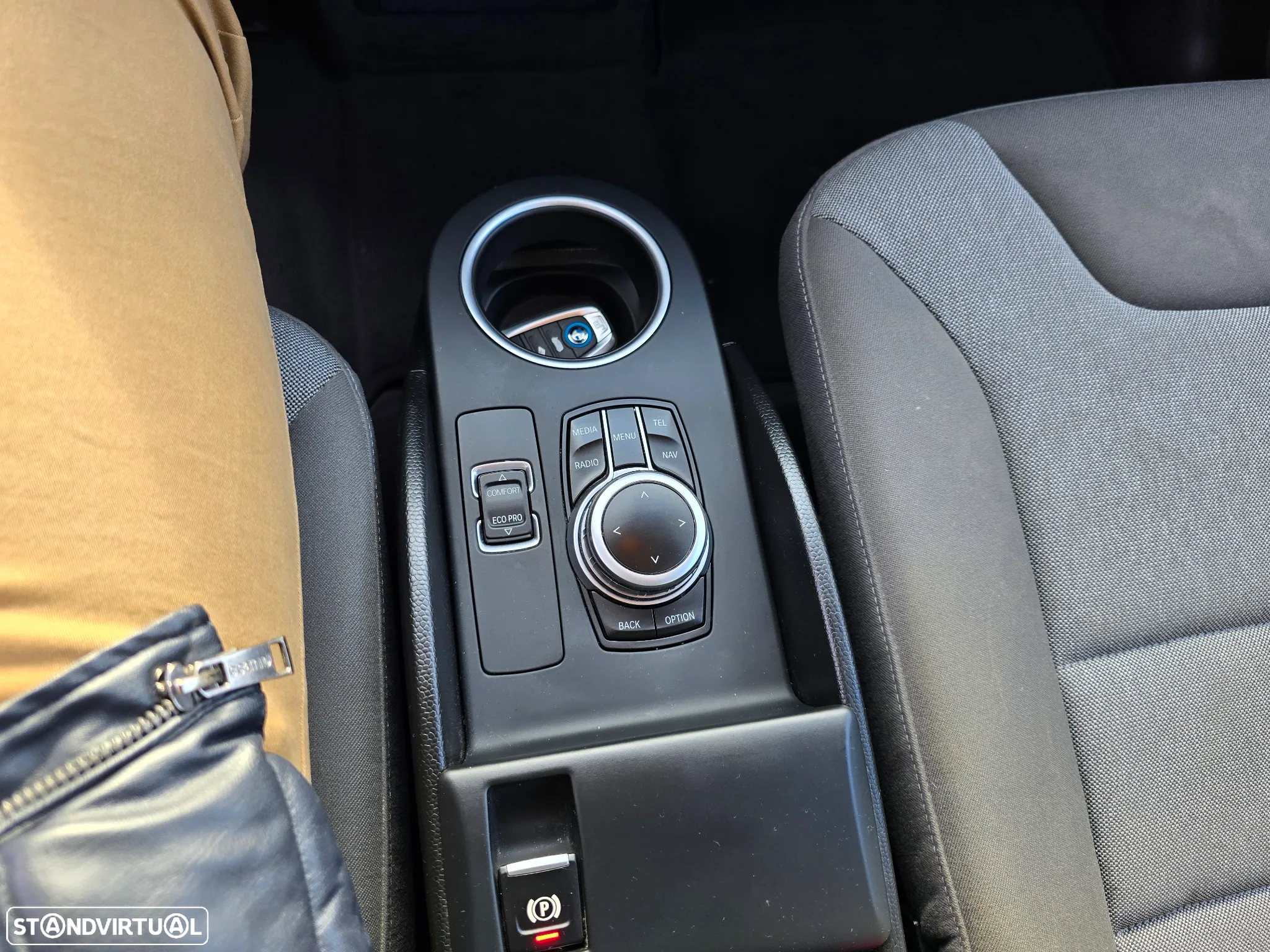 BMW i3 94Ah +Comfort Package Advance - 19