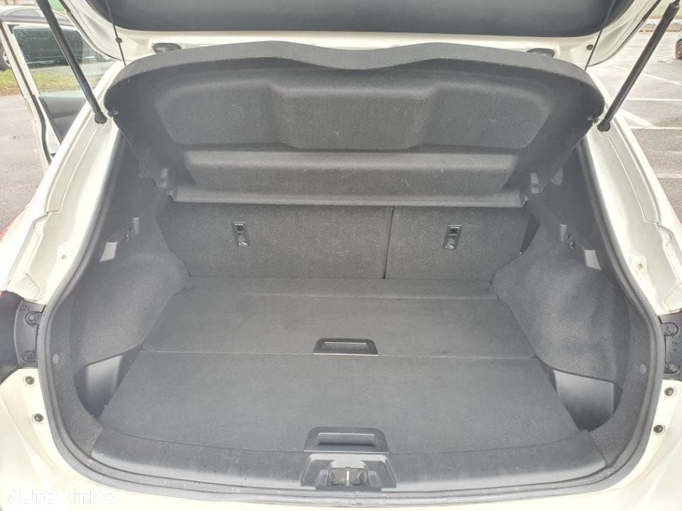 Nissan Qashqai 1.6 DCI Xtronic TEKNA+ - 22