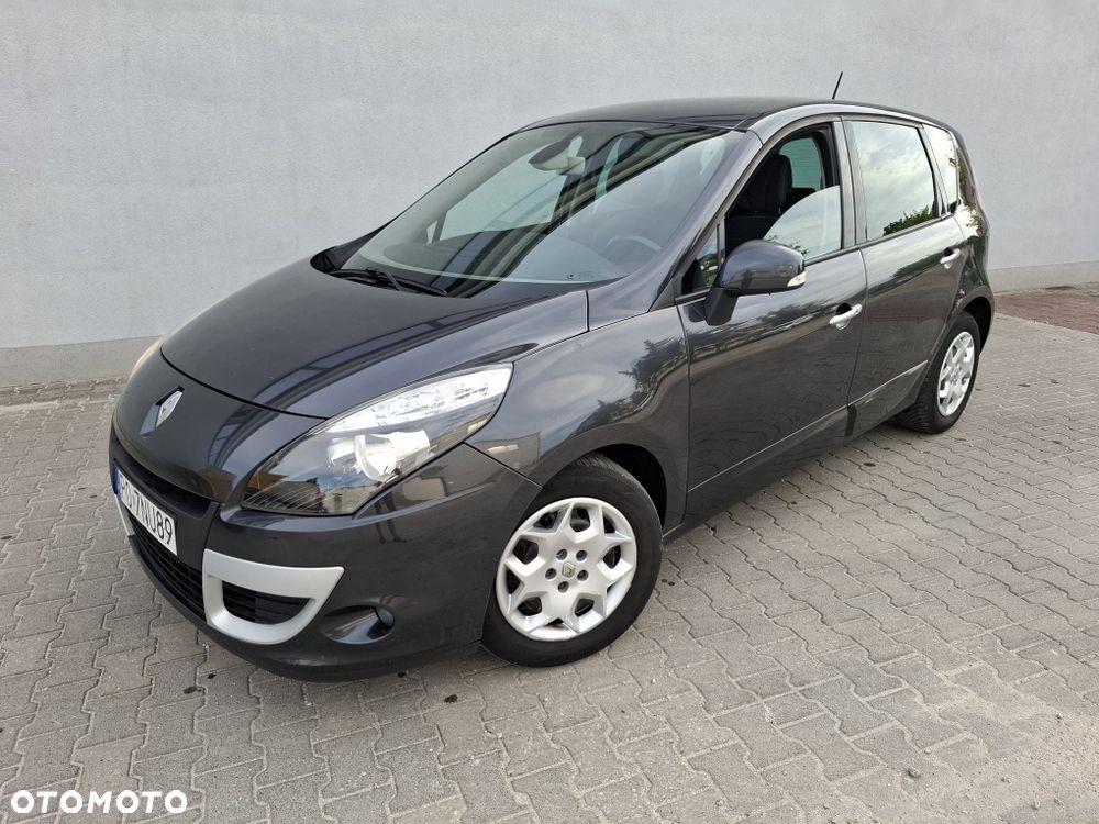 Renault Scenic - 1