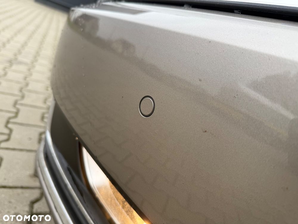 Volkswagen Passat ver-1-4-tsi-bmt-comfortline - 33