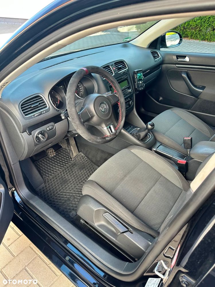 Volkswagen Golf 1.6 TDI DPF BlueMotion - 12