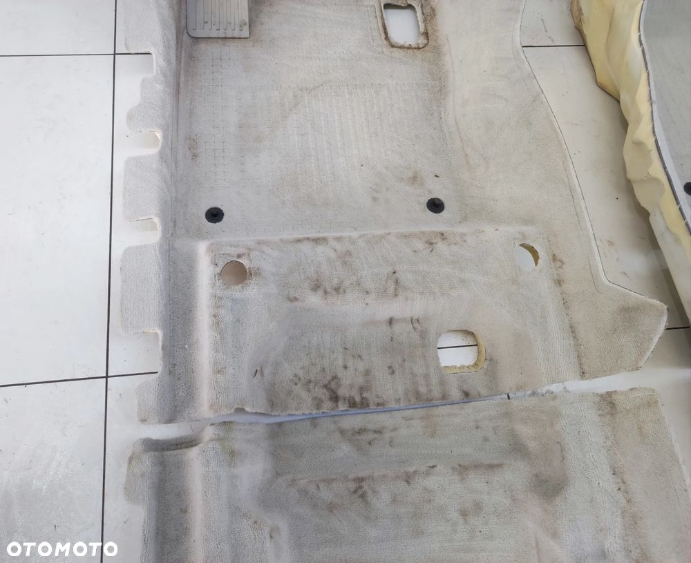 DYWAN WYKŁADZINA PODŁOGA EU VOLVO XC60 II 2 - 10