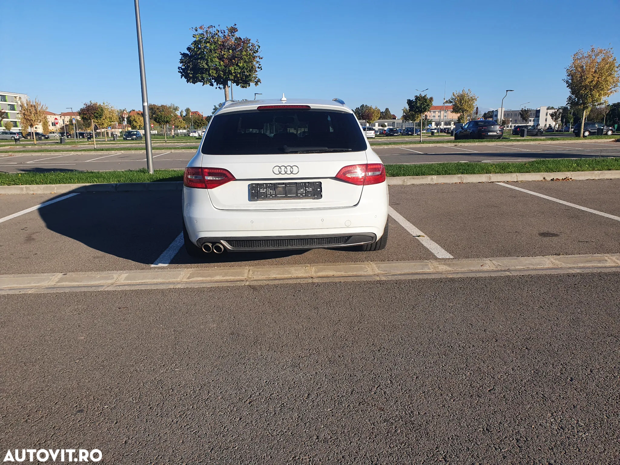 Audi A4 Avant 2.0 TDI Multitronic - 4