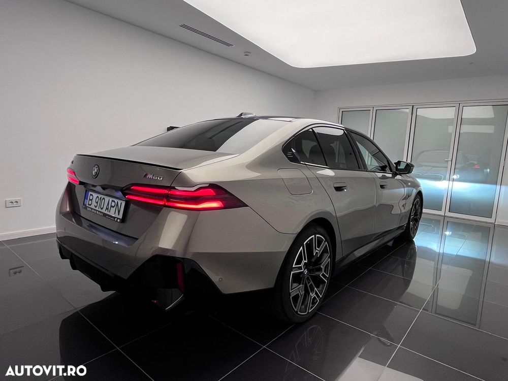 BMW i5 - 6