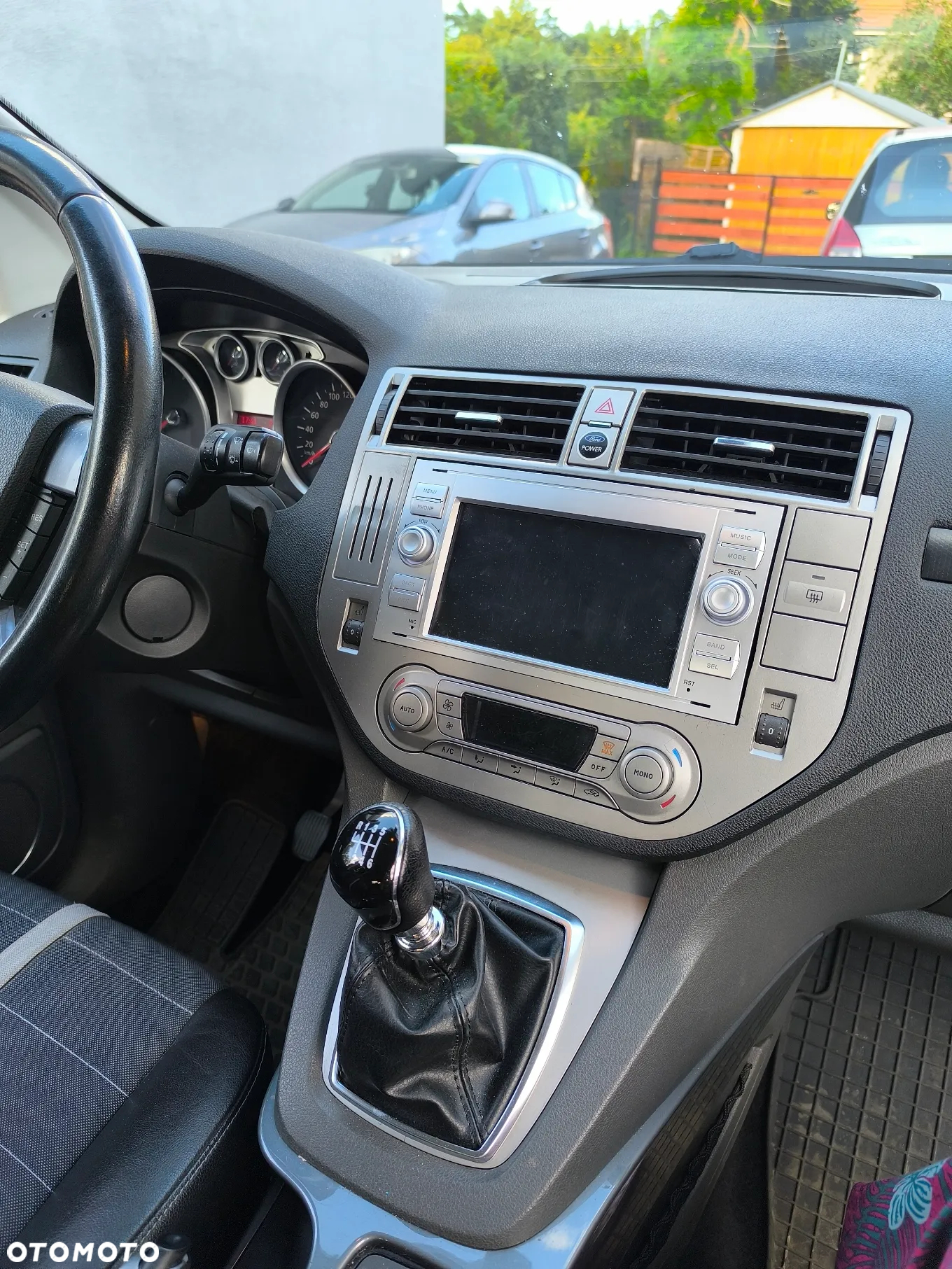 Ford Kuga 2.0 TDCi Titanium - 4