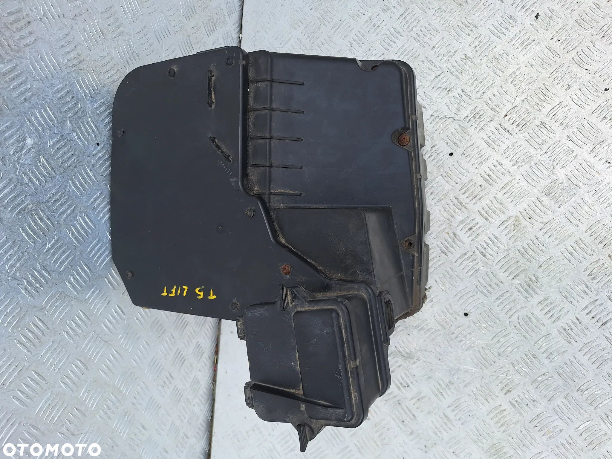 OBUDOWA SKRZYNKA KOMPUTERA STEROWNIKA VW T5 LIFT 12R FV - 1