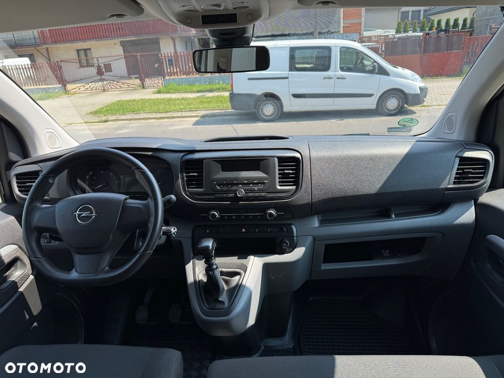 Opel Vivaro Long 3,1t Enjoy (bryg.) - 10