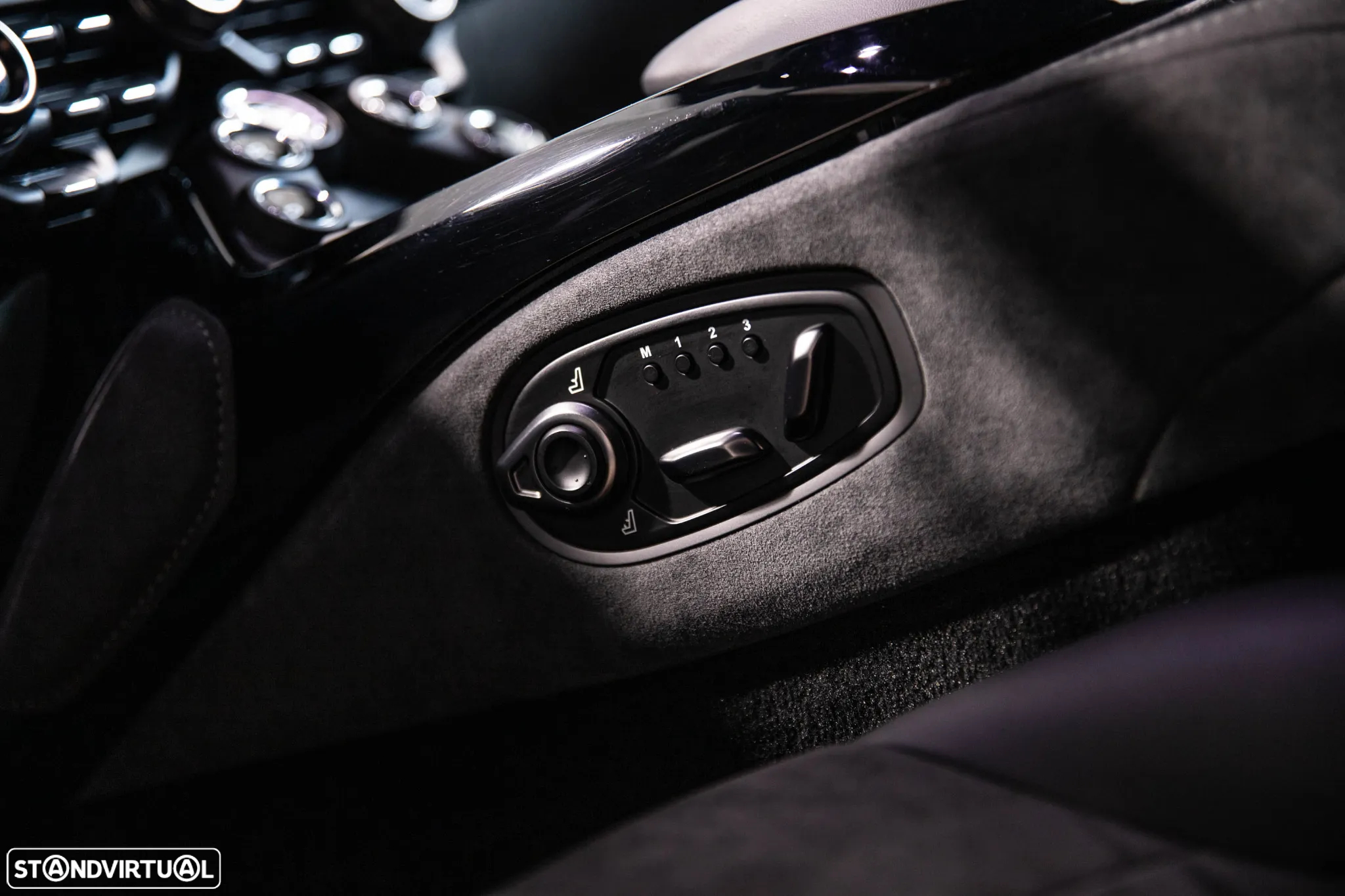 Aston Martin Vantage Coupe V8 F1 Edition - 30