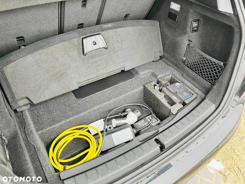 BMW Seria 2 225xe iPerformance - 34