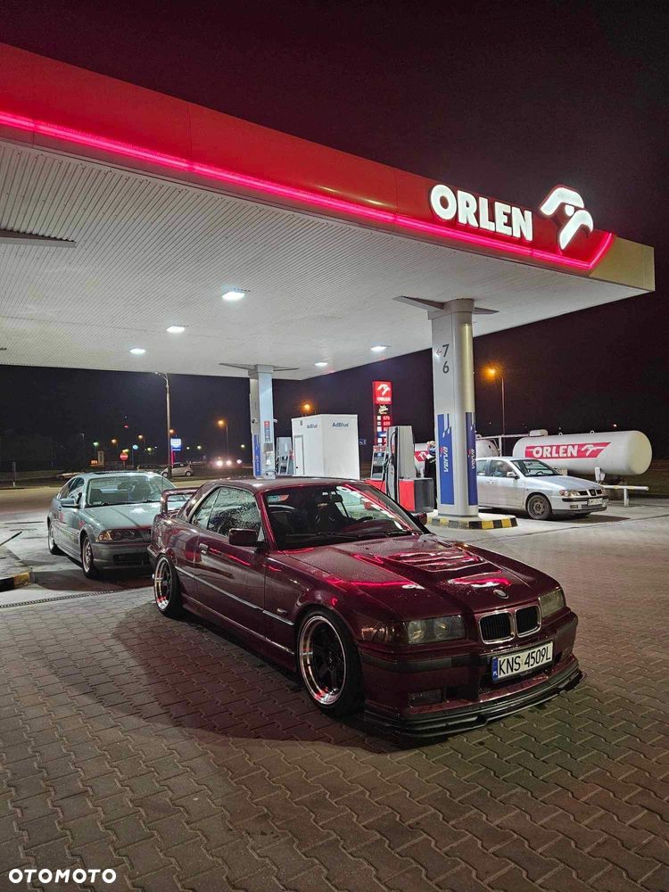 BMW Seria 3 - 1