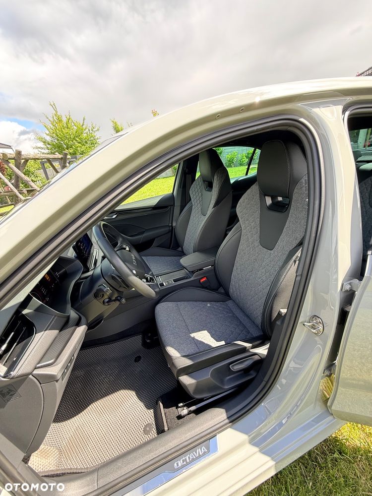Skoda Octavia 2.0 TDI Sportline DSG - 12