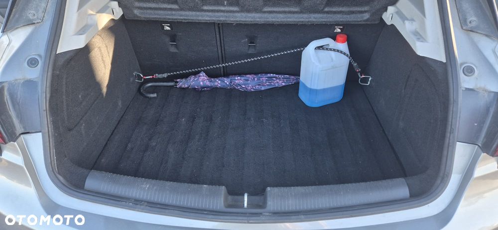 Opel Astra 1.4 Enjoy - 11