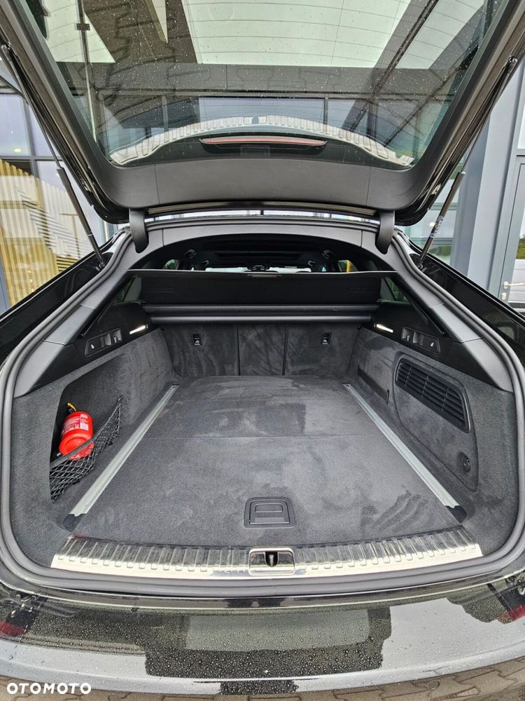 Audi A6 Avant - 32