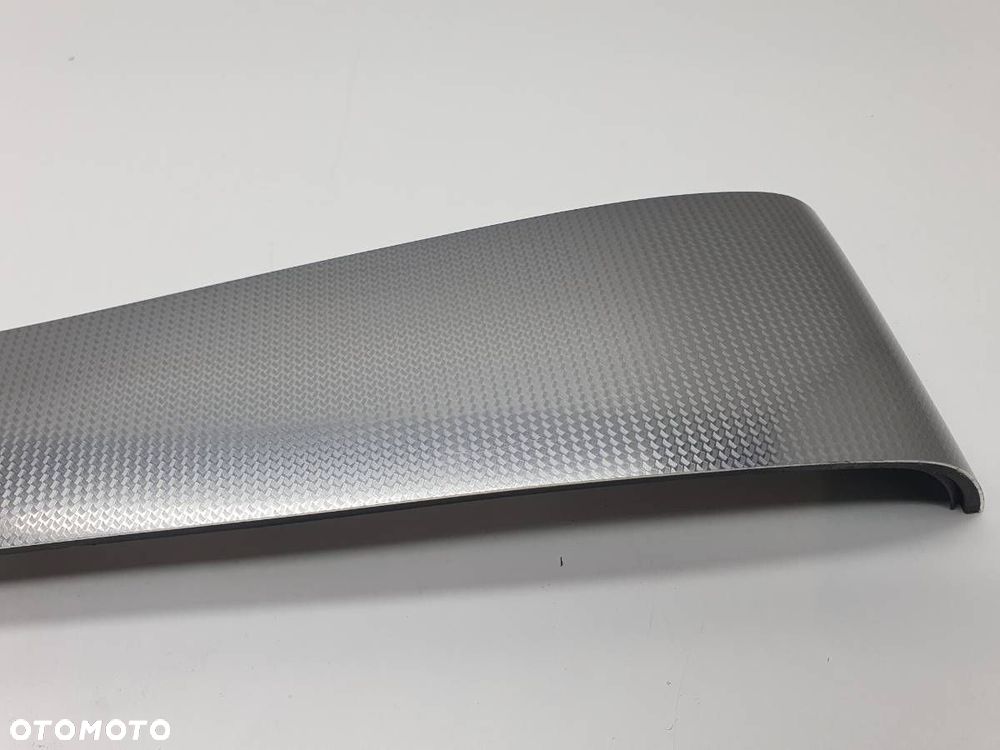 LISTWA DEKOR KOKPITU DESKI KONSOLI RENAULT LAGUNA III 684120005R - 2