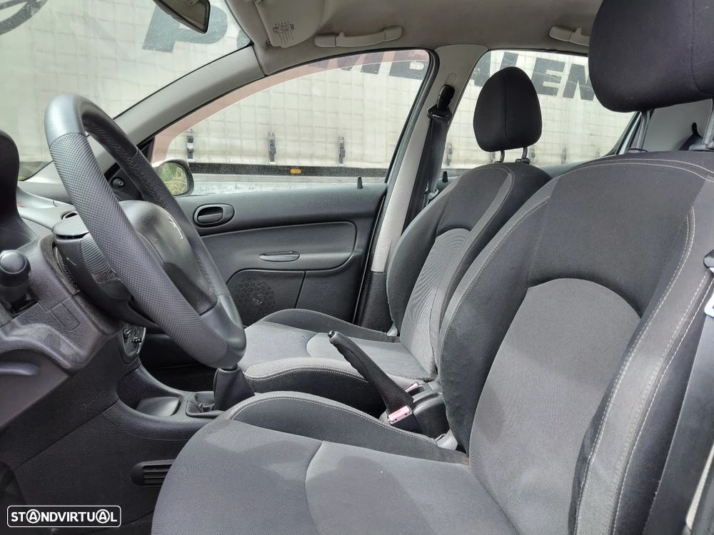 Peugeot 206 1.4 HDi Black & Silver - 11