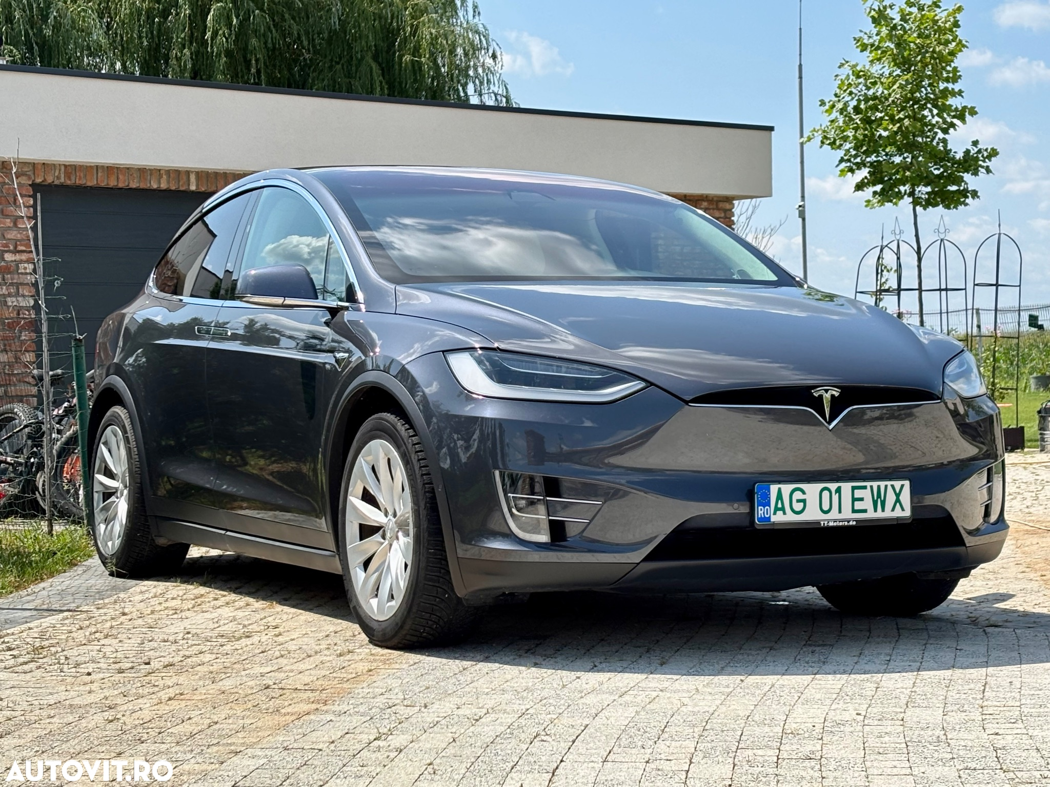 Tesla Model X P100D Allradantrieb - 14