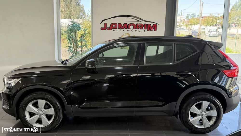 Volvo XC 40 1.5 T2 Momentum Core - 3