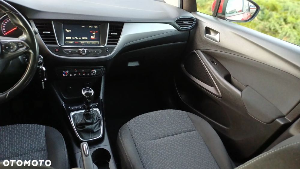 Opel Crossland X - 19