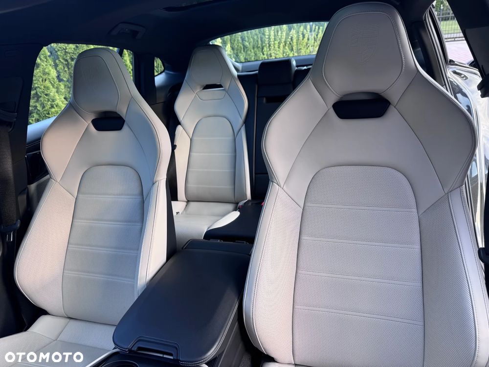 Porsche Panamera - 9