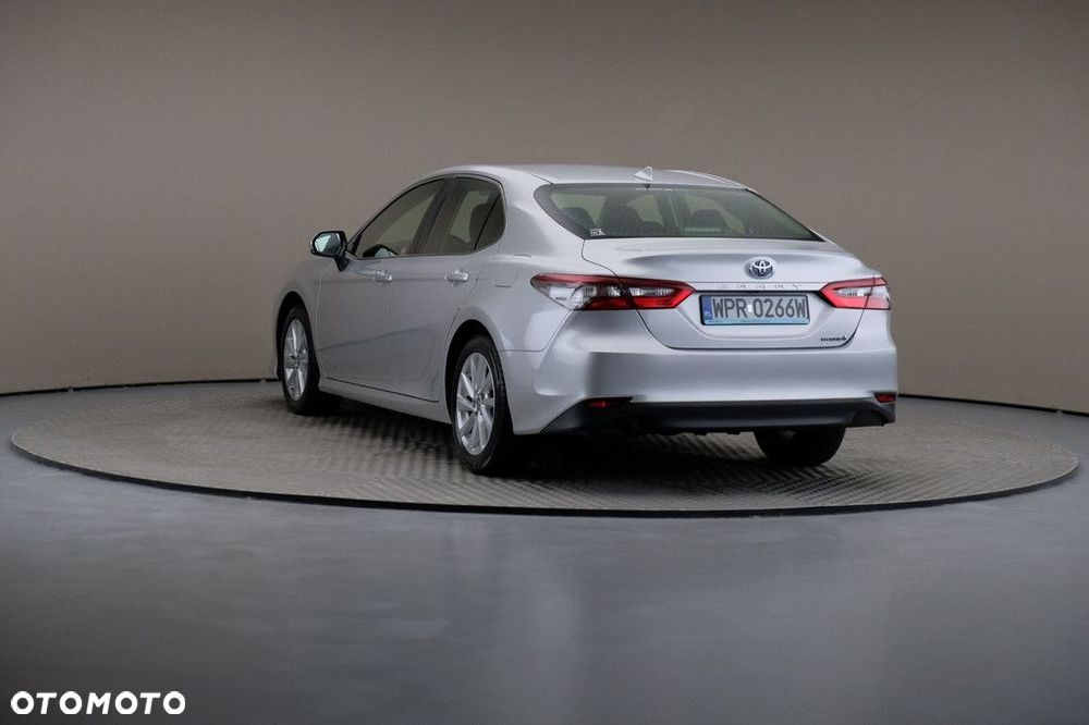 Toyota Camry 2.5 Hybrid Comfort CVT - 2