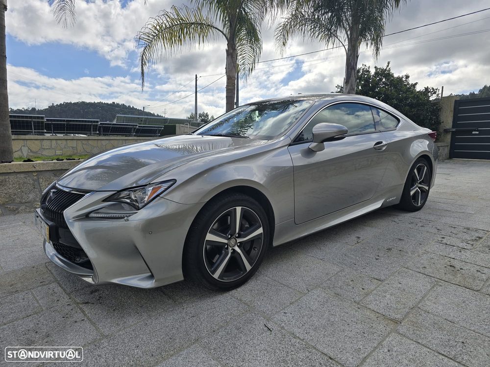 Lexus RC 300h F Sport - 3