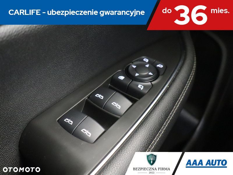 Opel Insignia - 19