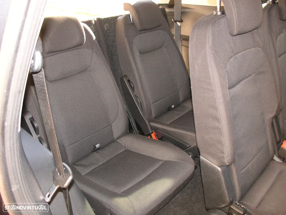 Ford S-Max 1.8 TDCi Titanium 7L - 9