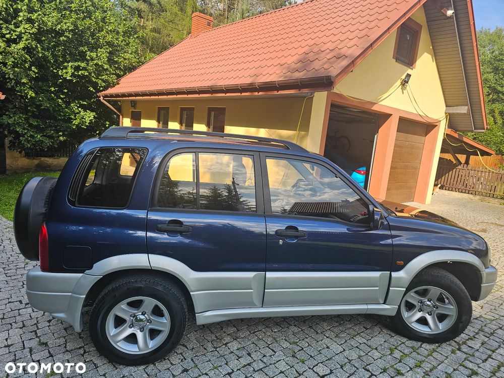 Suzuki Grand Vitara - 11