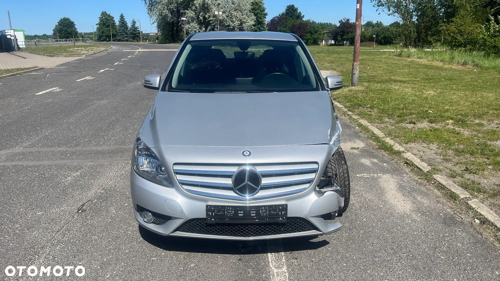 Mercedes-Benz Klasa B 180 BlueEFFICIENCY Edition - 6