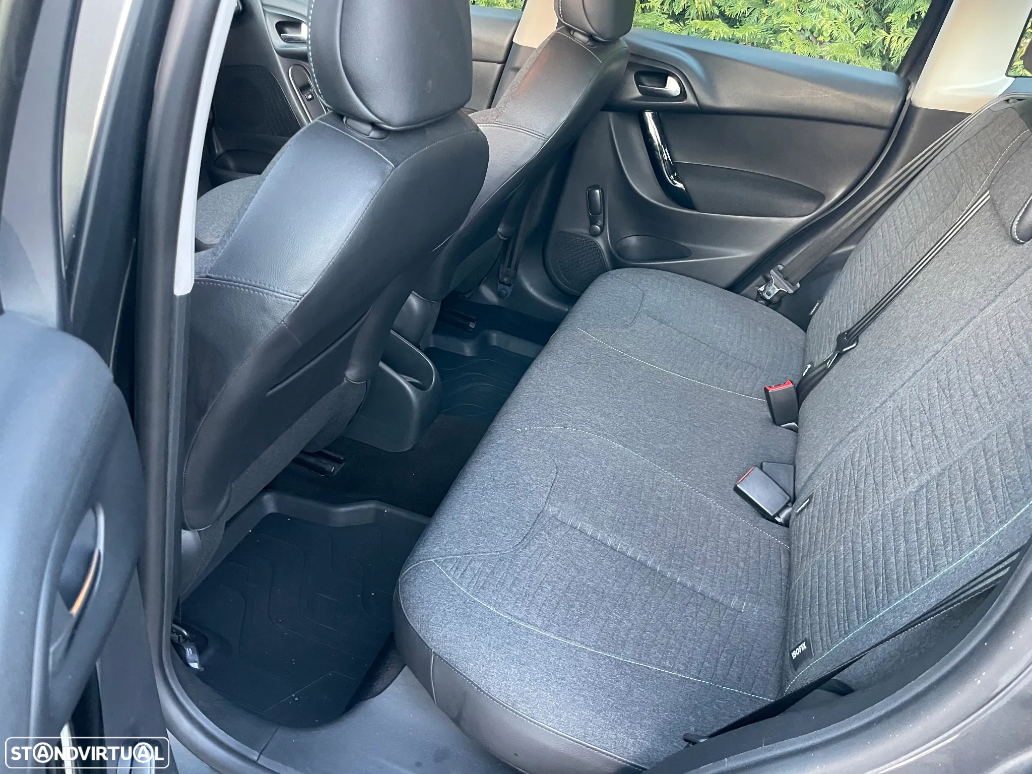 Citroën C3 1.6 BlueHDi Exclusive - 6