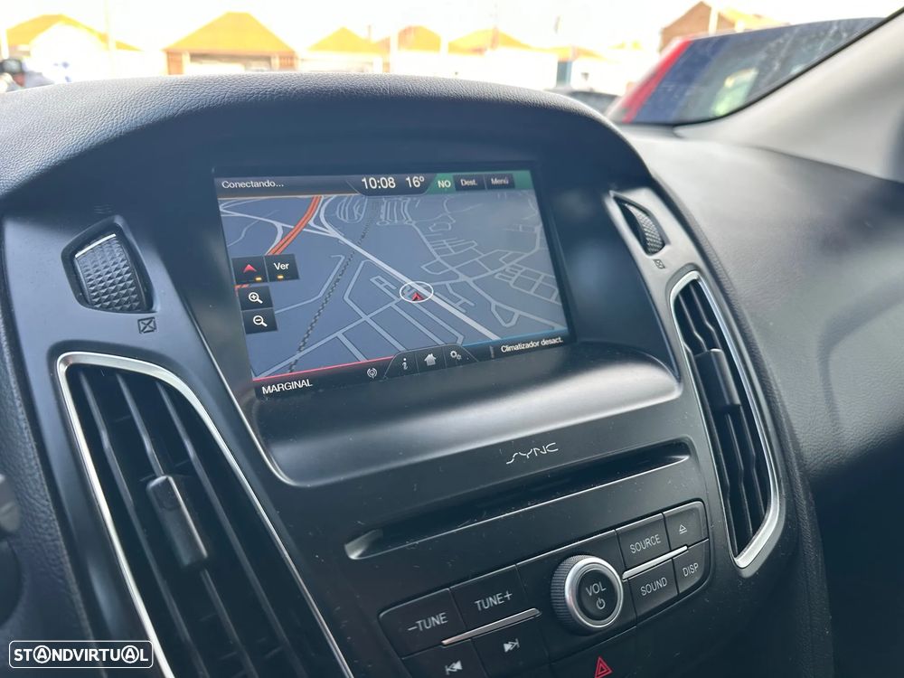 Ford Focus 1.0 SCTi Titanium - 4