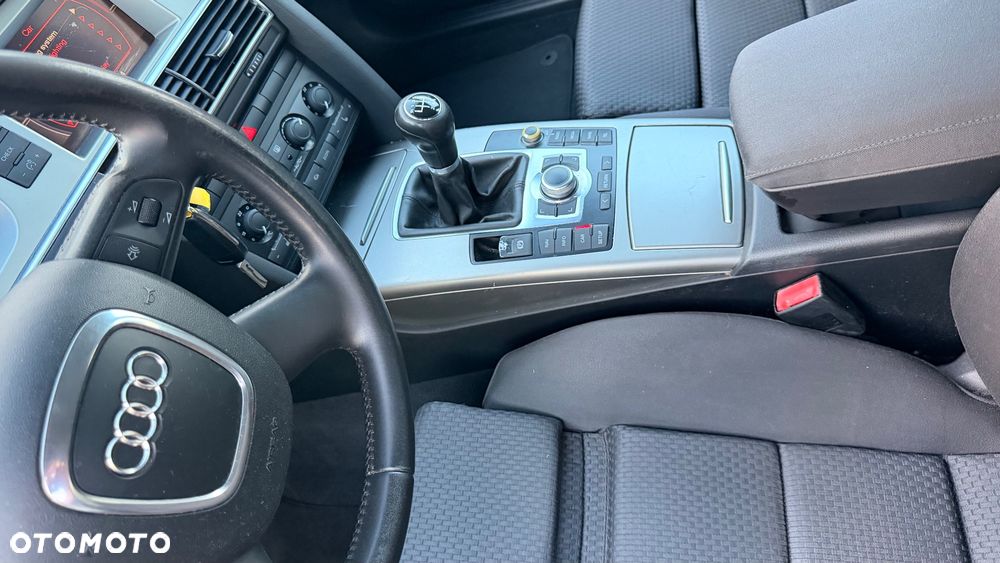 Audi A6 Avant - 24