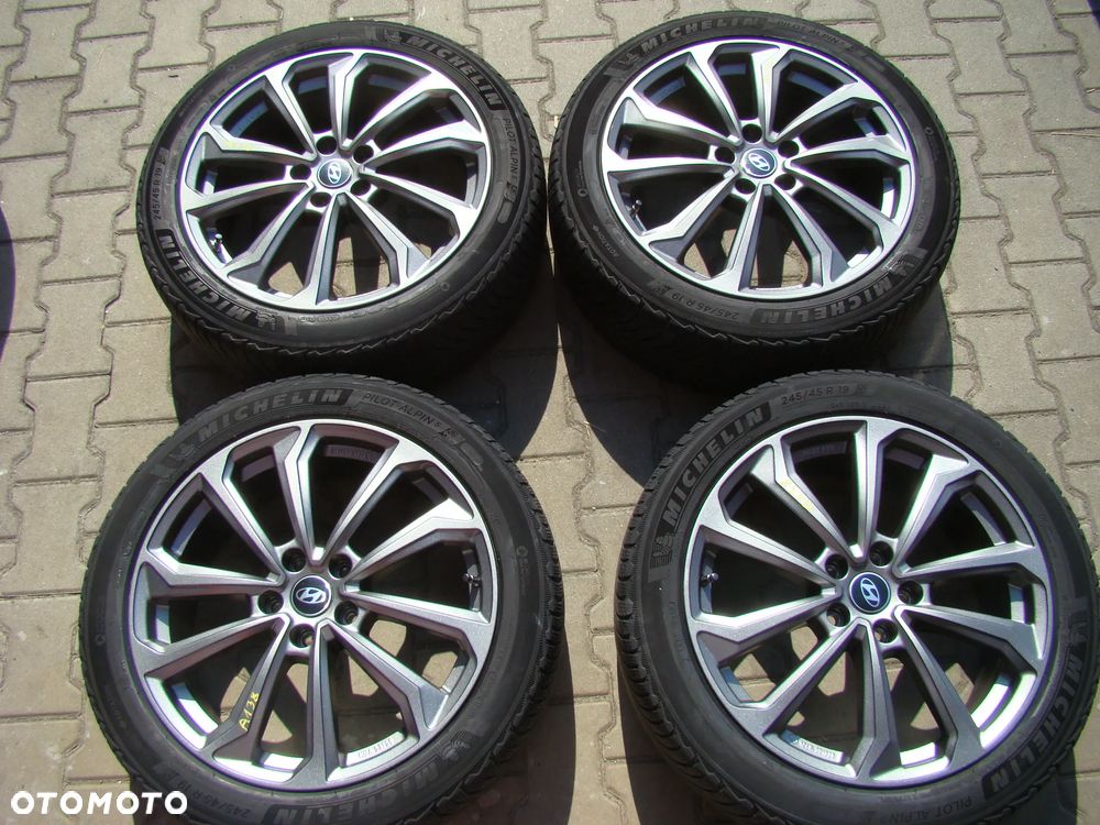 a138 5x114,3 Hyundai Tucson Kia Sportage 7,5Jx19 245/45 Opony zima