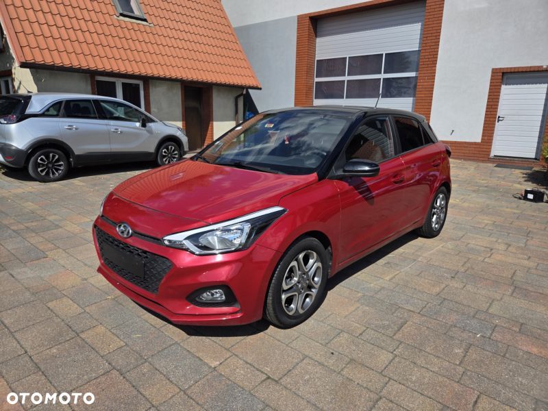 Hyundai i20 blue 1.2 Advantage - 1
