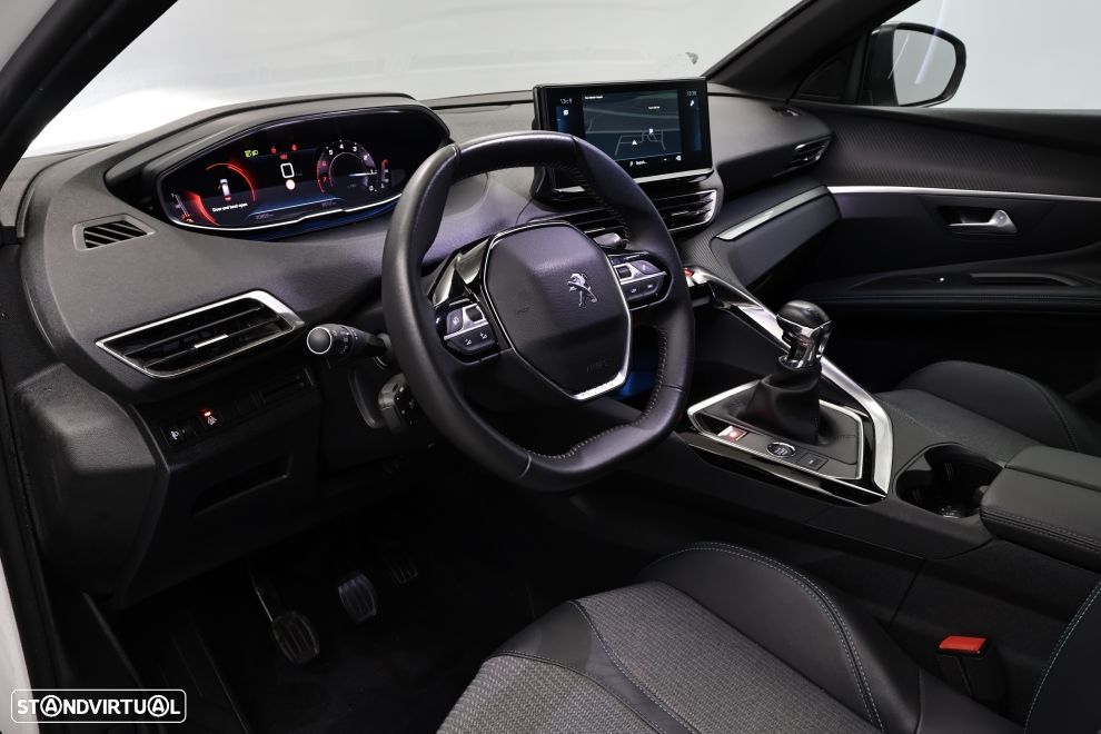 Peugeot 3008 1.2 PureTech Allure Pack - 22