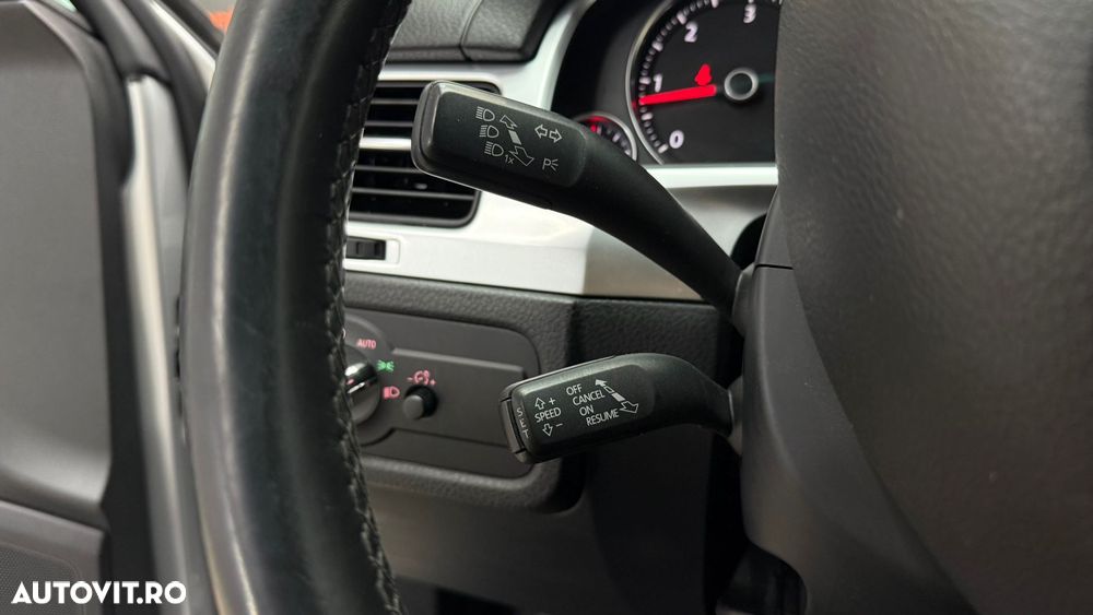 Volkswagen Touareg - 27