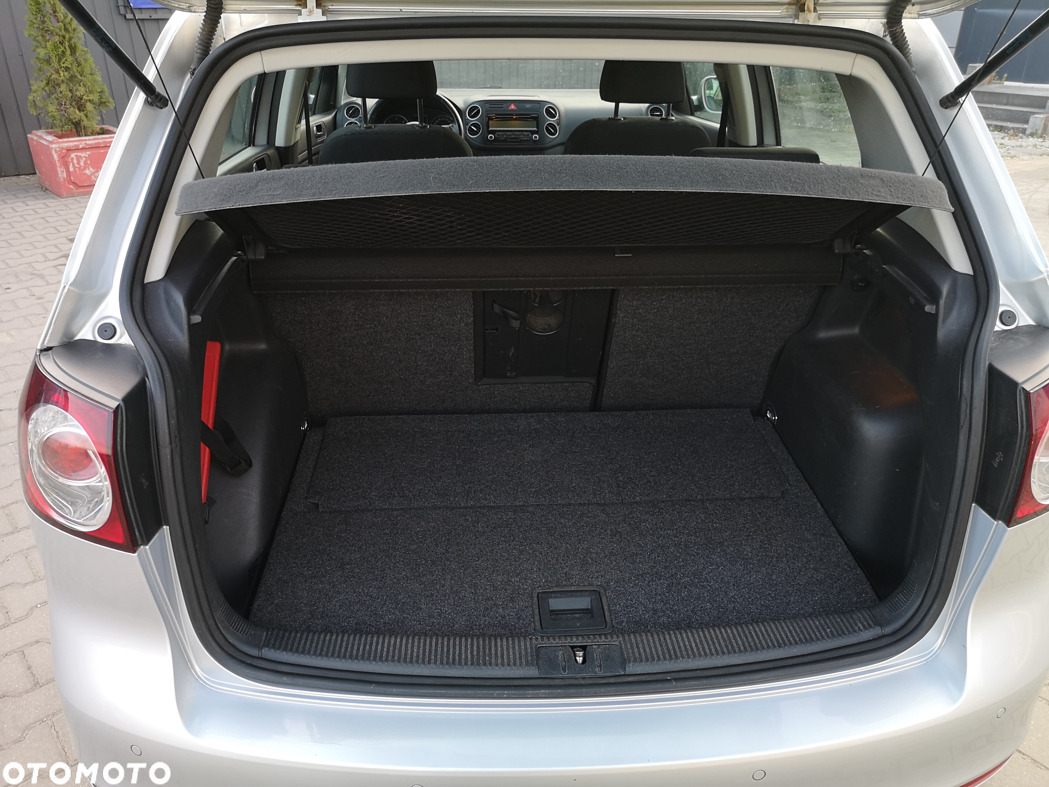 Volkswagen Golf Plus 2.0 TDI DPF Highline - 15